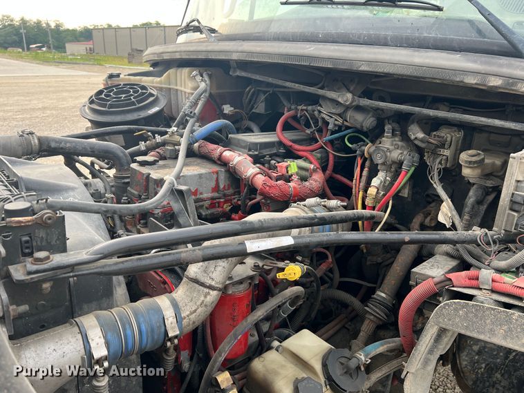 image for item JM9209 2008 Freightliner Business Class M2  dump flatbed truck