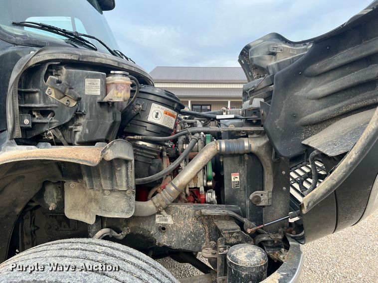 image for item JM9209 2008 Freightliner Business Class M2  dump flatbed truck