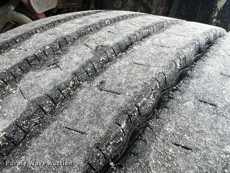 image for item JM9209 2008 Freightliner Business Class M2  dump flatbed truck