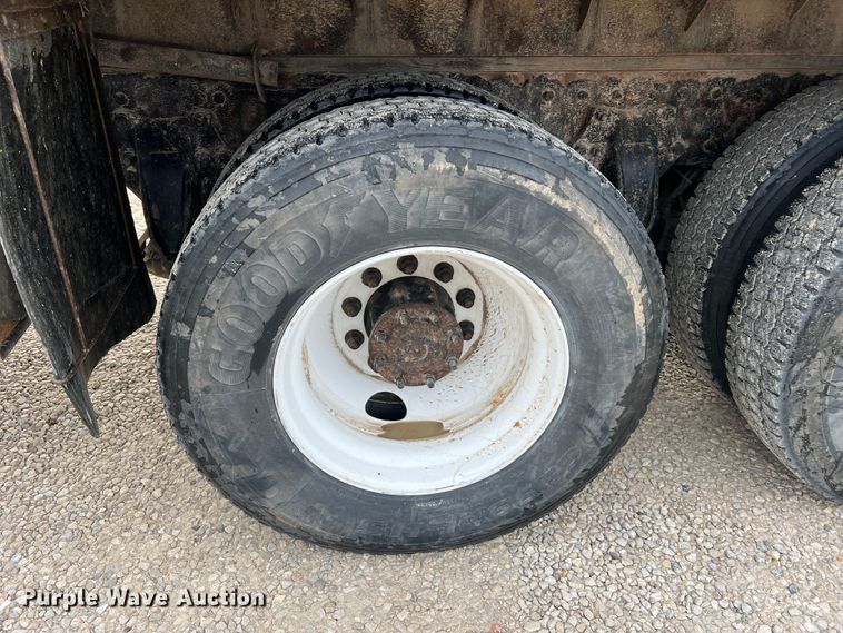 image for item JM9209 2008 Freightliner Business Class M2  dump flatbed truck