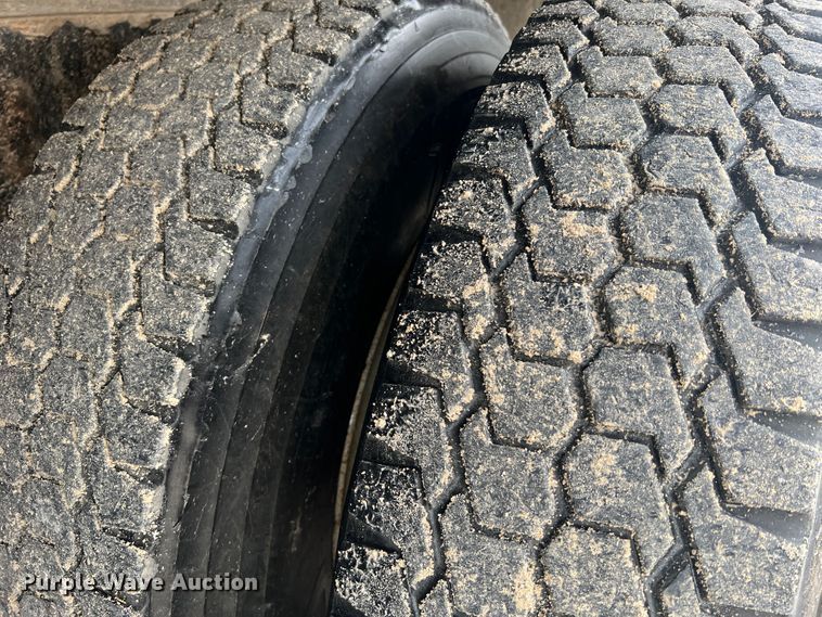 image for item JM9209 2008 Freightliner Business Class M2  dump flatbed truck