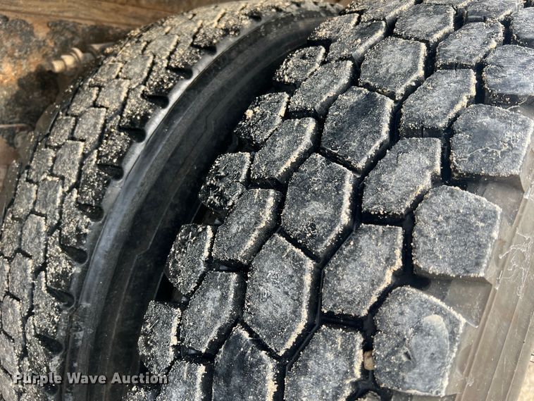 image for item JM9209 2008 Freightliner Business Class M2  dump flatbed truck