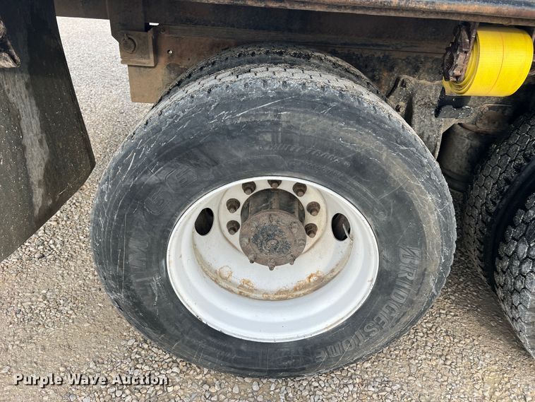 image for item JM9209 2008 Freightliner Business Class M2  dump flatbed truck