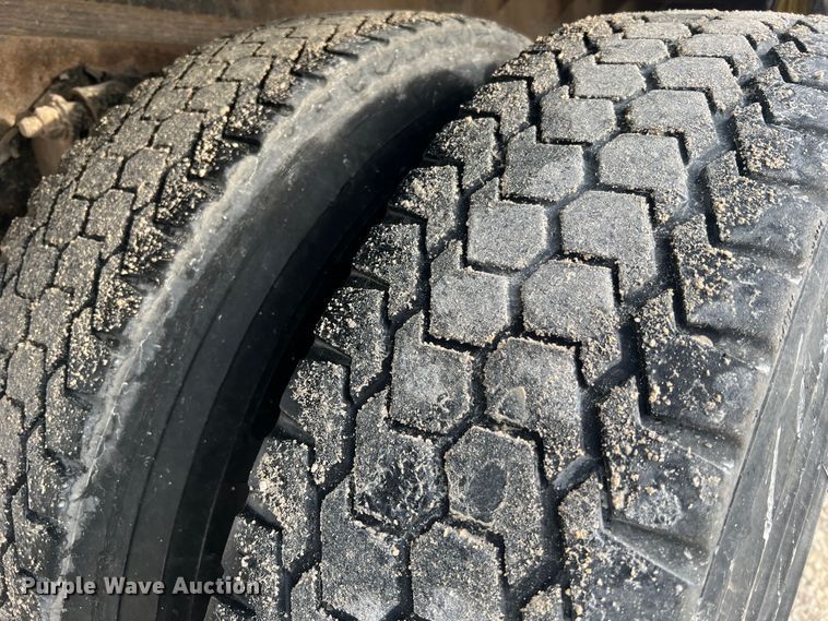 image for item JM9209 2008 Freightliner Business Class M2  dump flatbed truck