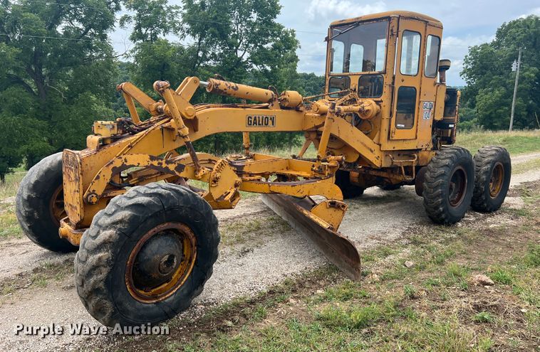 image for item JM9211 1964 Galion 104  rigid frame motor grader