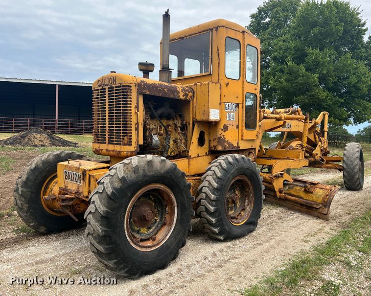 image for item JM9211 1964 Galion 104  rigid frame motor grader