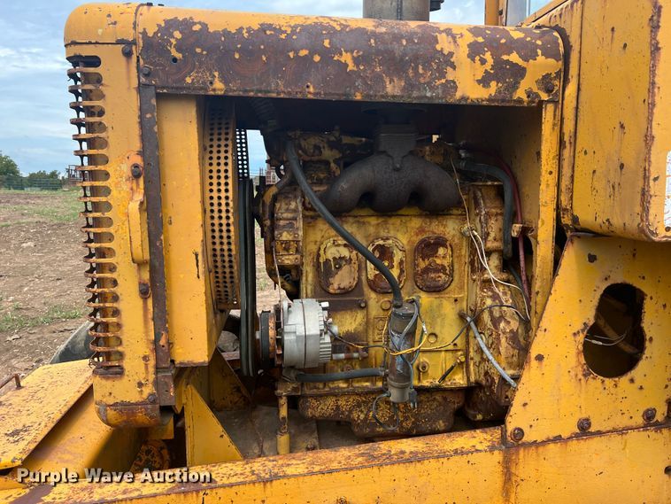 image for item JM9211 1964 Galion 104  rigid frame motor grader