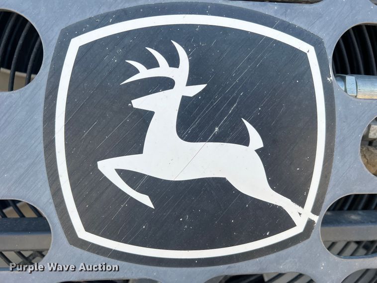 image for item JM9218 2010 John Deere 824K  wheel loader