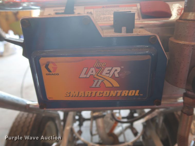 image for item JR9435 2019 Graco LineLazer II 3900  paint striper