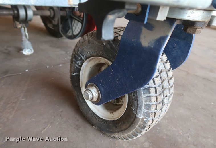 image for item JR9435 2019 Graco LineLazer II 3900  paint striper