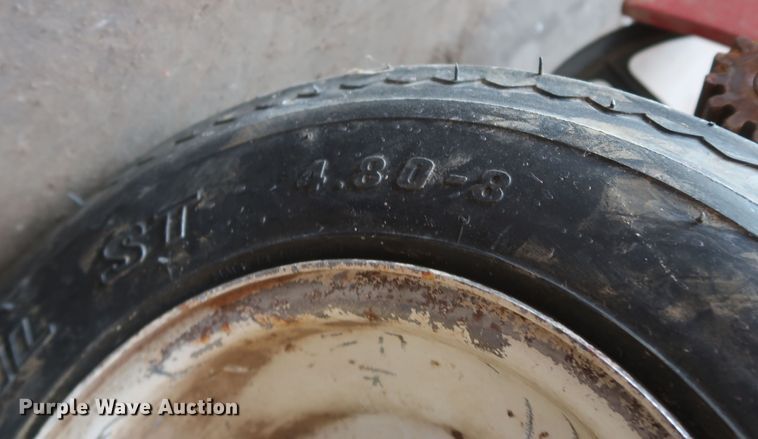 image for item JR9435 2019 Graco LineLazer II 3900  paint striper