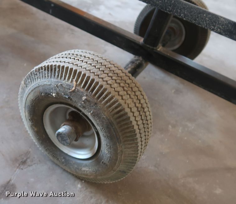 image for item JR9435 2019 Graco LineLazer II 3900  paint striper