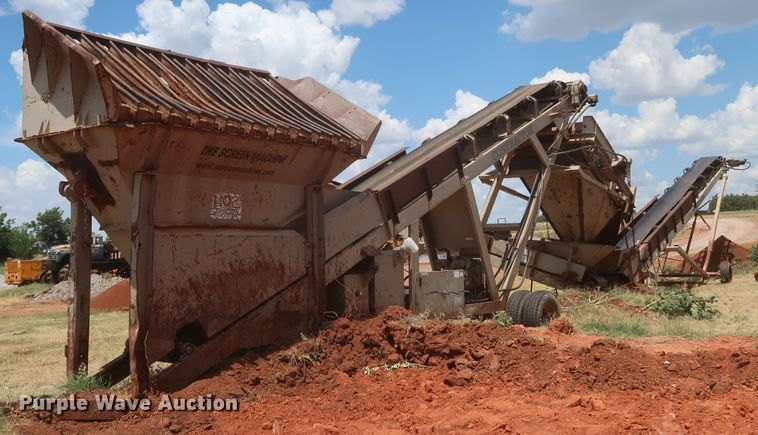 image for item JR9437 The Screen Machine Contractor  screening plant