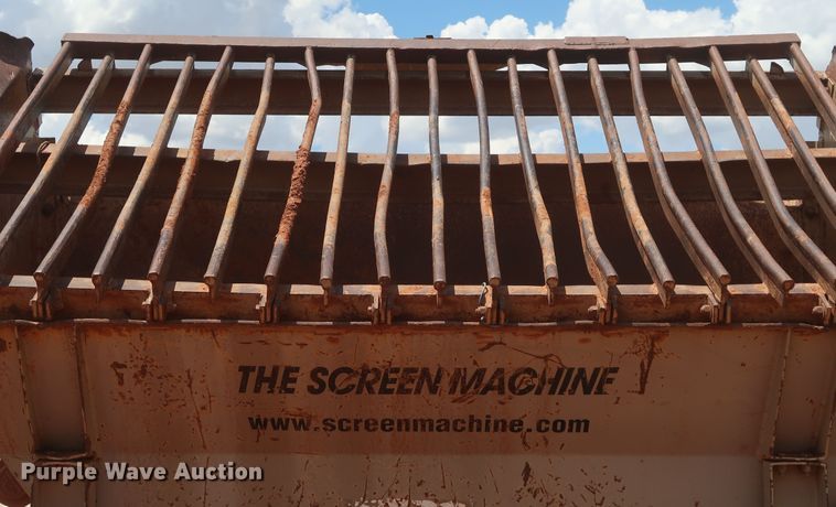 image for item JR9437 The Screen Machine Contractor  screening plant