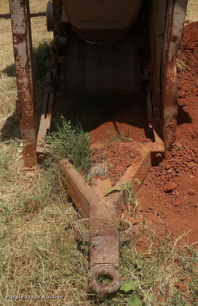 image for item JR9437 The Screen Machine Contractor  screening plant