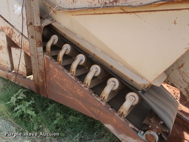 image for item JR9437 The Screen Machine Contractor  screening plant