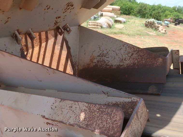 image for item JR9437 The Screen Machine Contractor  screening plant