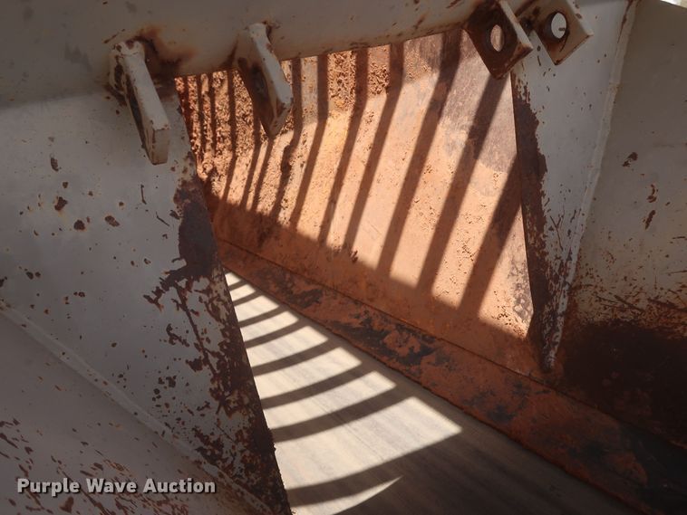 image for item JR9437 The Screen Machine Contractor  screening plant