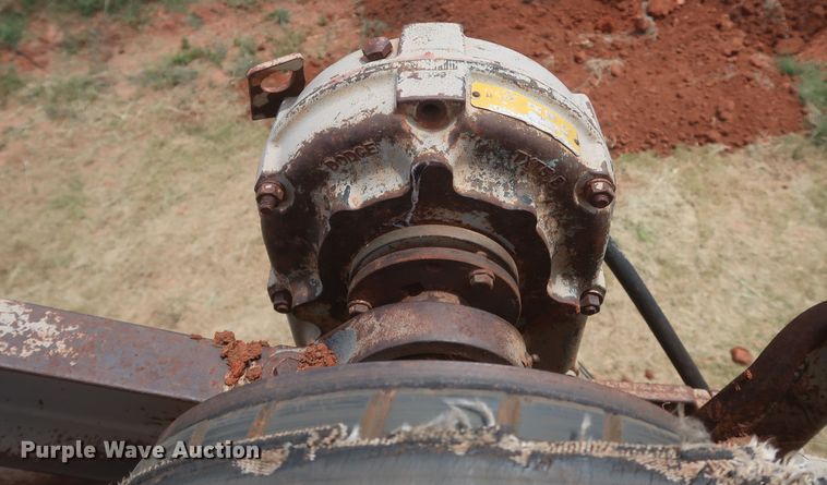 image for item JR9437 The Screen Machine Contractor  screening plant