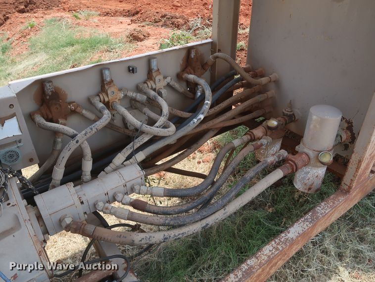 image for item JR9437 The Screen Machine Contractor  screening plant