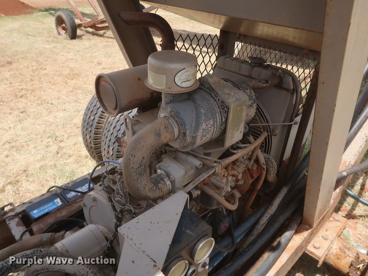 image for item JR9437 The Screen Machine Contractor  screening plant