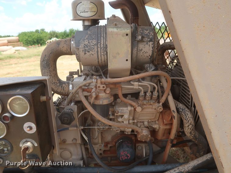 image for item JR9437 The Screen Machine Contractor  screening plant