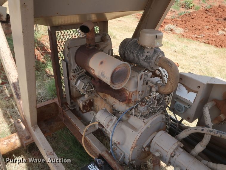 image for item JR9437 The Screen Machine Contractor  screening plant