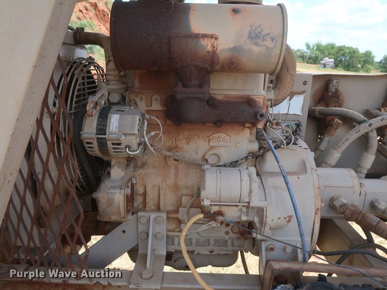 image for item JR9437 The Screen Machine Contractor  screening plant