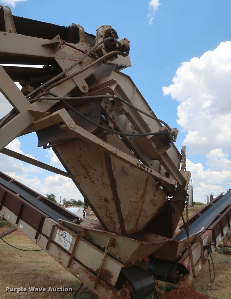 image for item JR9437 The Screen Machine Contractor  screening plant