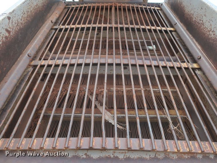 image for item JR9437 The Screen Machine Contractor  screening plant