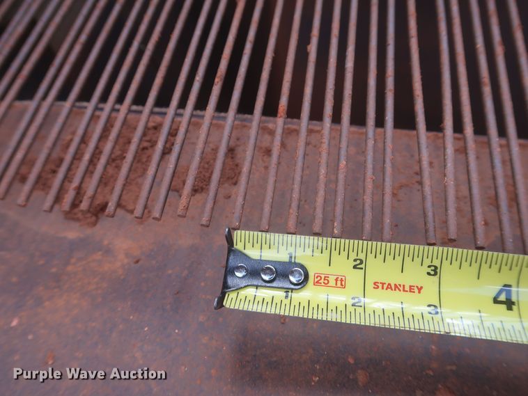 image for item JR9437 The Screen Machine Contractor  screening plant