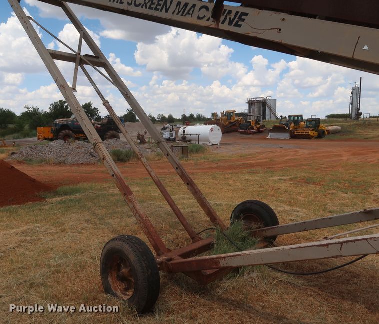image for item JR9437 The Screen Machine Contractor  screening plant
