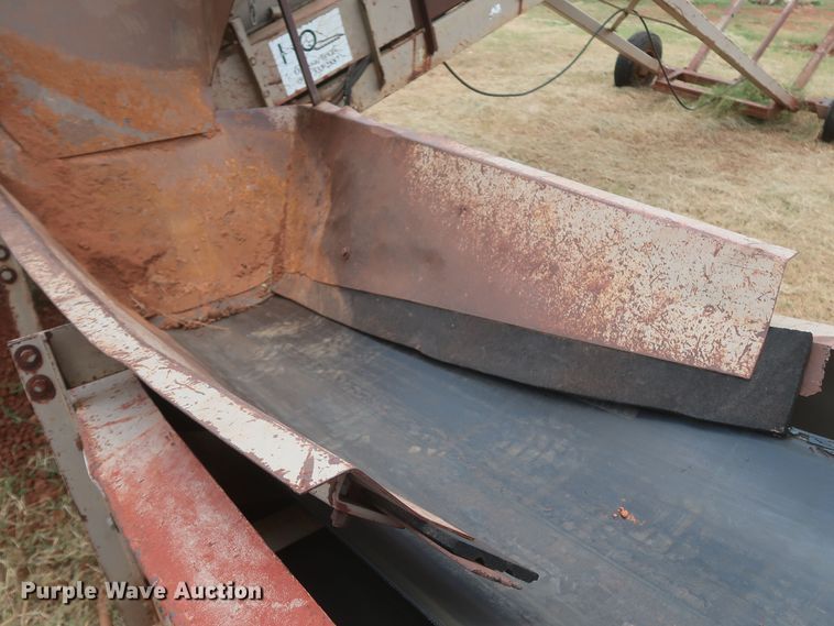 image for item JR9437 The Screen Machine Contractor  screening plant