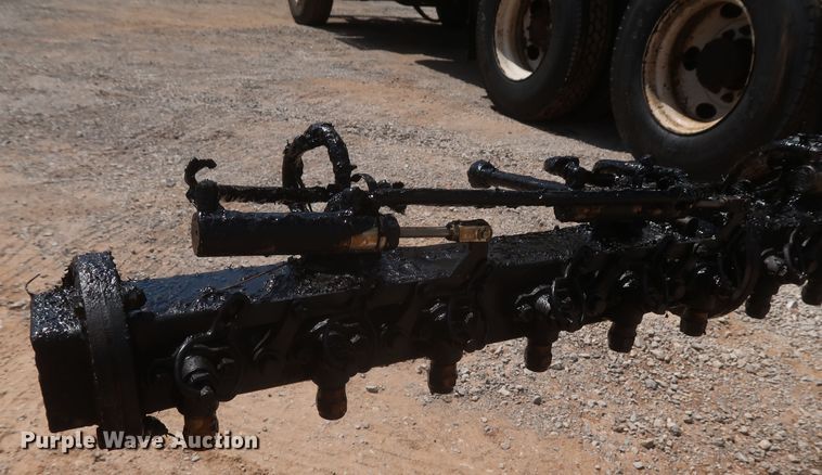 image for item JR9438 2008 Peterbilt 340  oil distributor truck