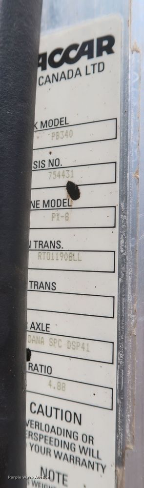 image for item JR9438 2008 Peterbilt 340  oil distributor truck