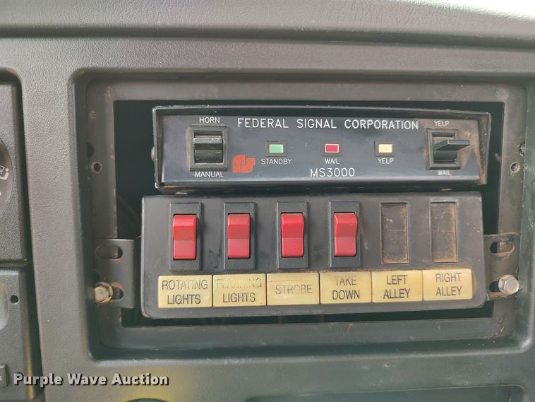 image for item JR9439 2003 International 8500  tank truck