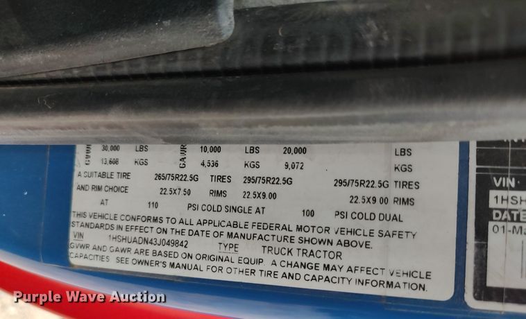 image for item JR9439 2003 International 8500  tank truck