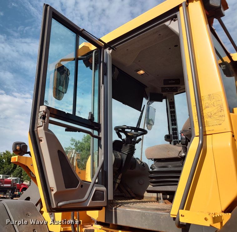 image for item JR9441 2019 Volvo L60H  wheel loader