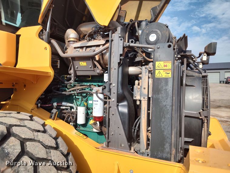 image for item JR9441 2019 Volvo L60H  wheel loader