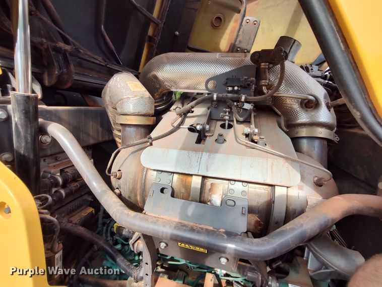 image for item JR9441 2019 Volvo L60H  wheel loader