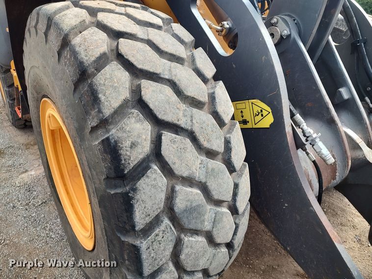 image for item JR9441 2019 Volvo L60H  wheel loader