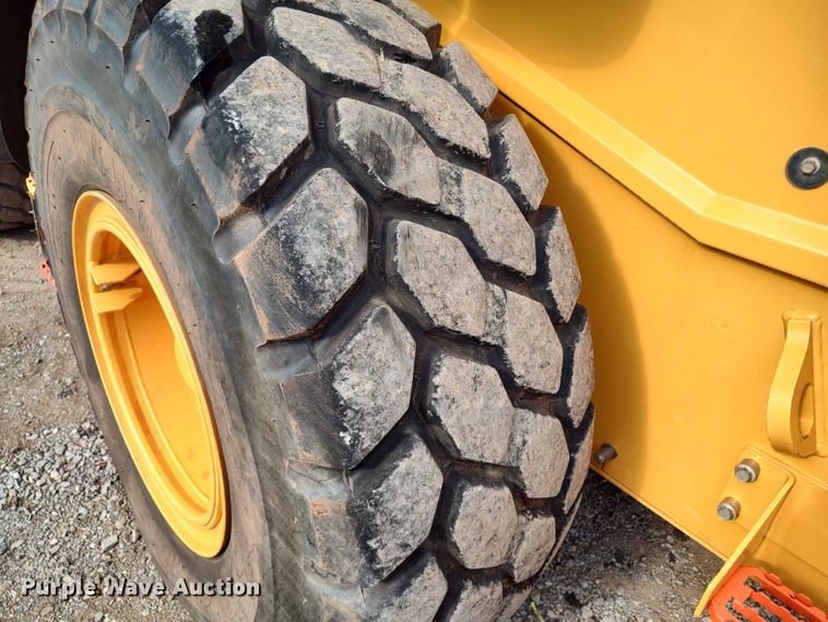 image for item JR9441 2019 Volvo L60H  wheel loader