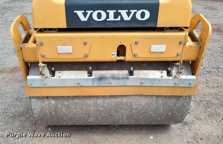 image for item JR9443 2019 Volvo DD25B  double drum vibratory roller