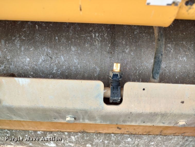 image for item JR9443 2019 Volvo DD25B  double drum vibratory roller