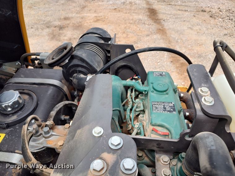 image for item JR9443 2019 Volvo DD25B  double drum vibratory roller