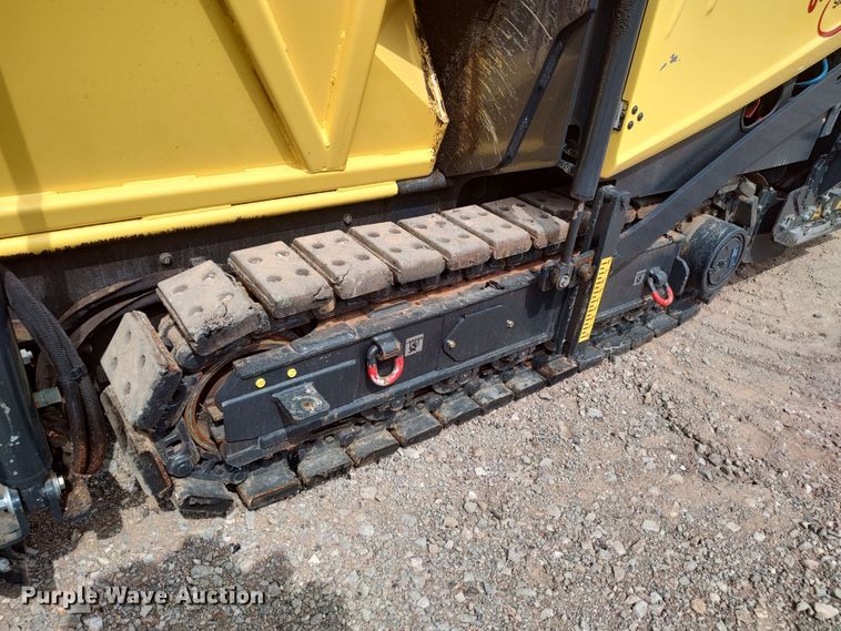 image for item JR9460 2019 Bomag BF200 C-2  paver