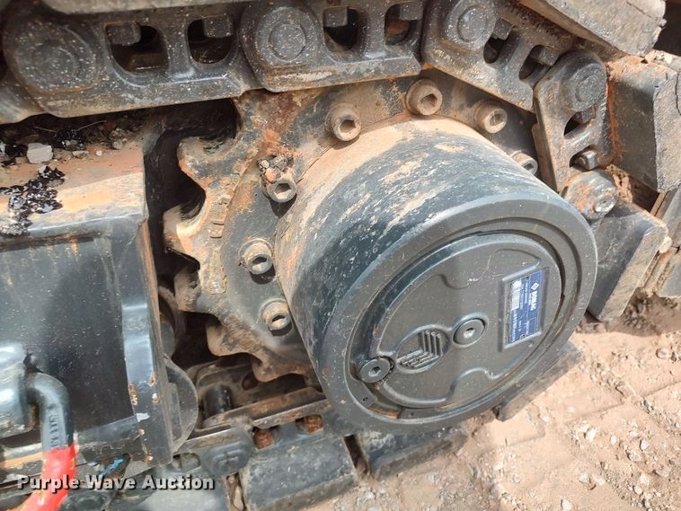 image for item JR9460 2019 Bomag BF200 C-2  paver