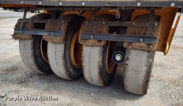 image for item JR9461 2019 Volvo PT125C  pneumatic roller