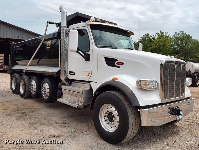 image for item JR9462 2021 Peterbilt 567  dump truck