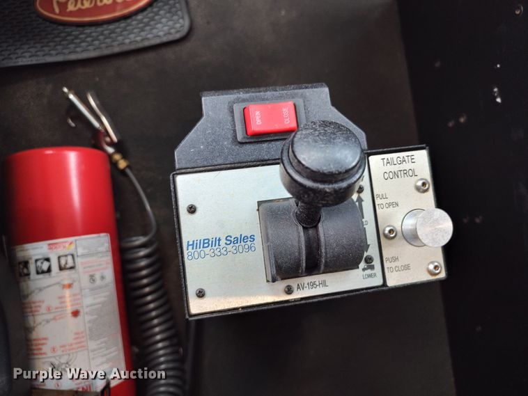 image for item JR9462 2021 Peterbilt 567  dump truck